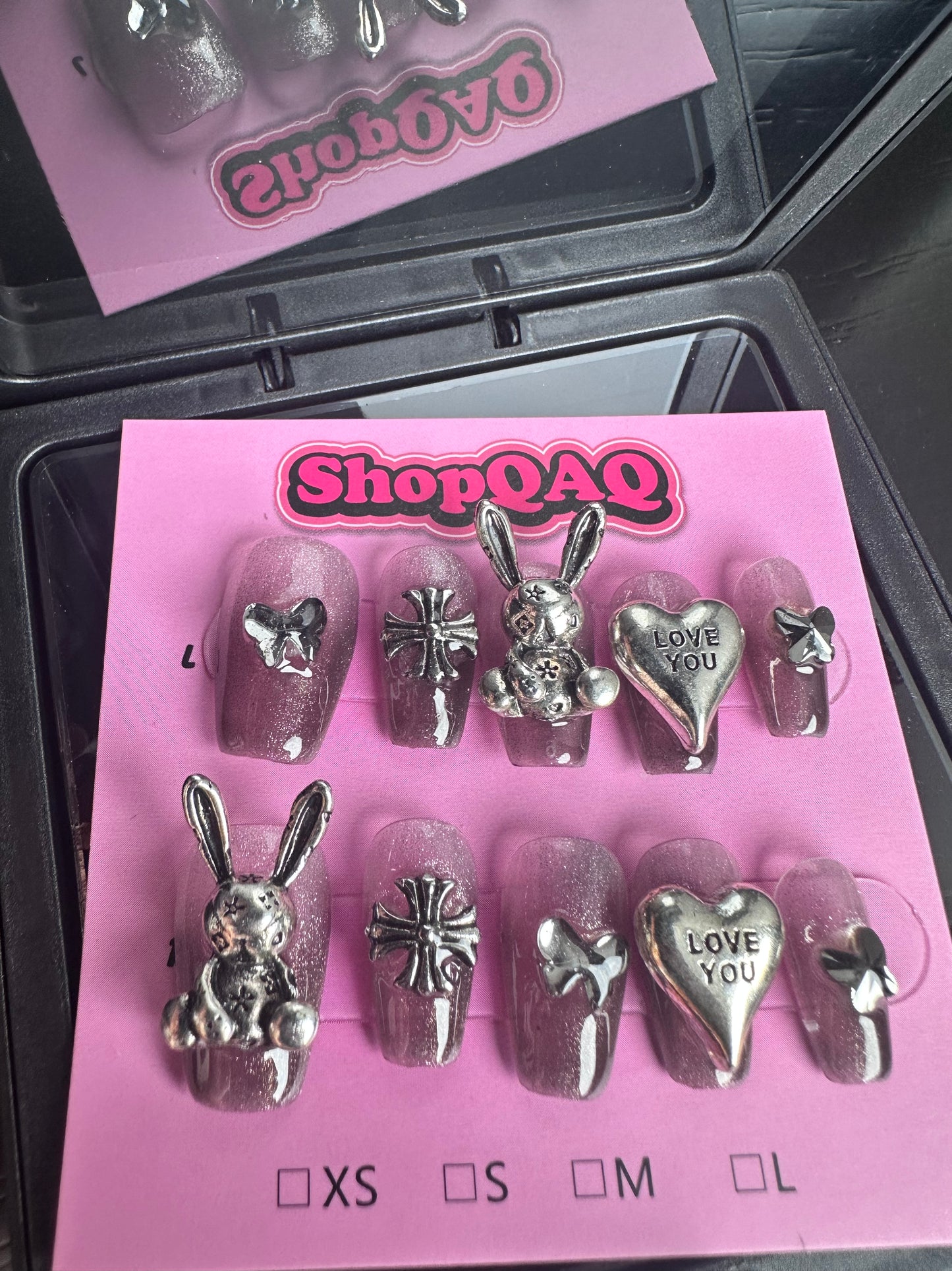 Gothic Dark Queen Rabbit | Unique Handcrafted Press-On Nails – Removable, Handmade for Students False Nails from SHOPQAQ