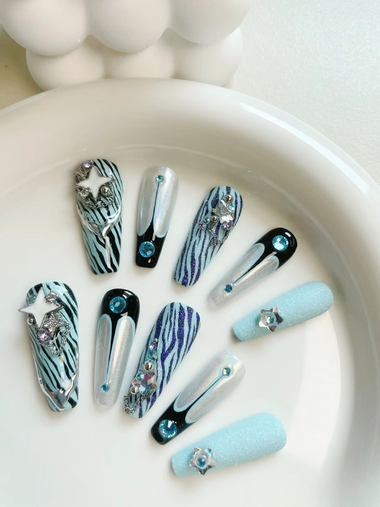 Goblet hand-painted tiger pattern | False Nails | SHOPQAQ