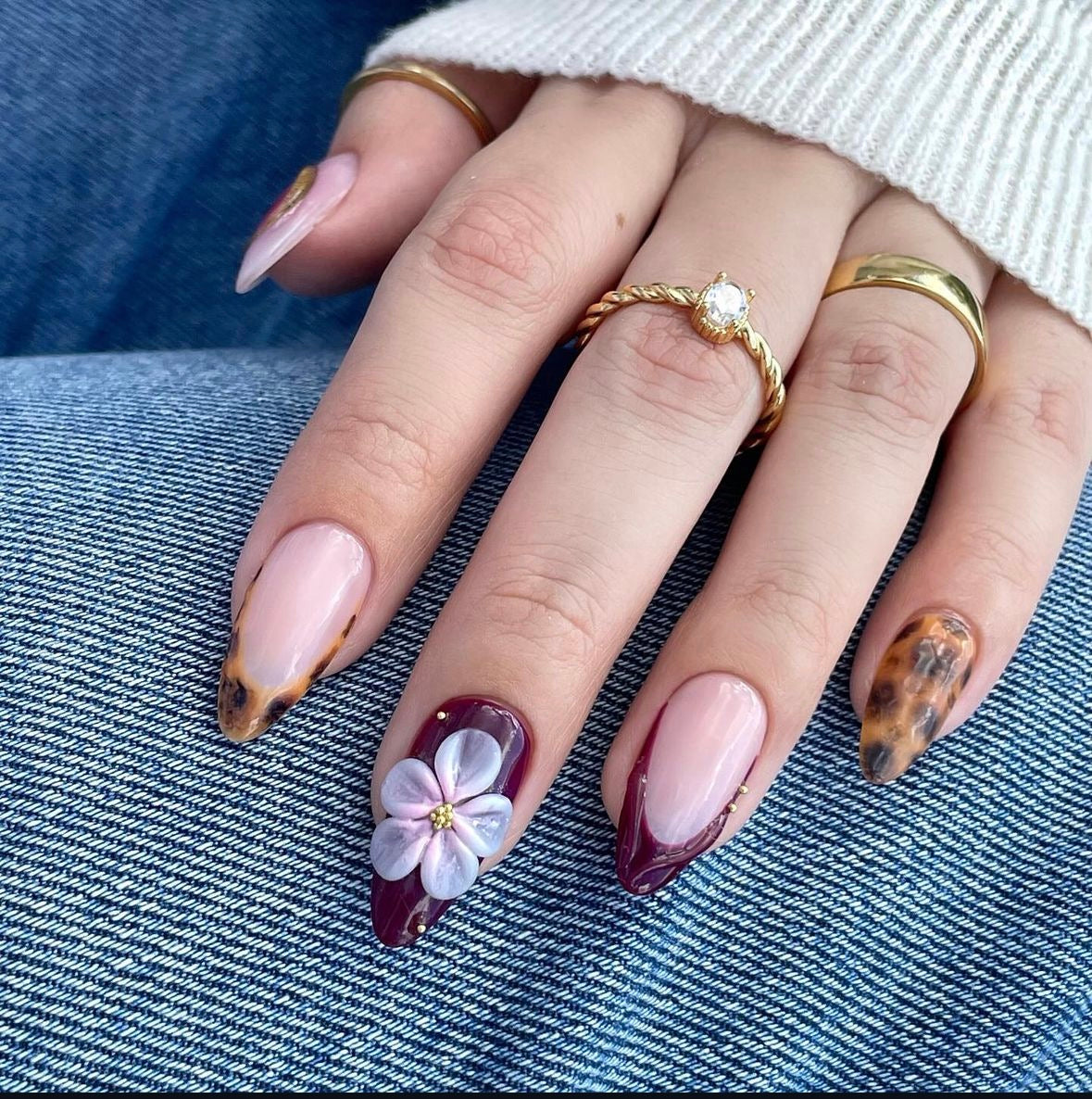 【FALL NAIL】 Red French Handcrafted Embossed Almond False Nails from ShopQAQ