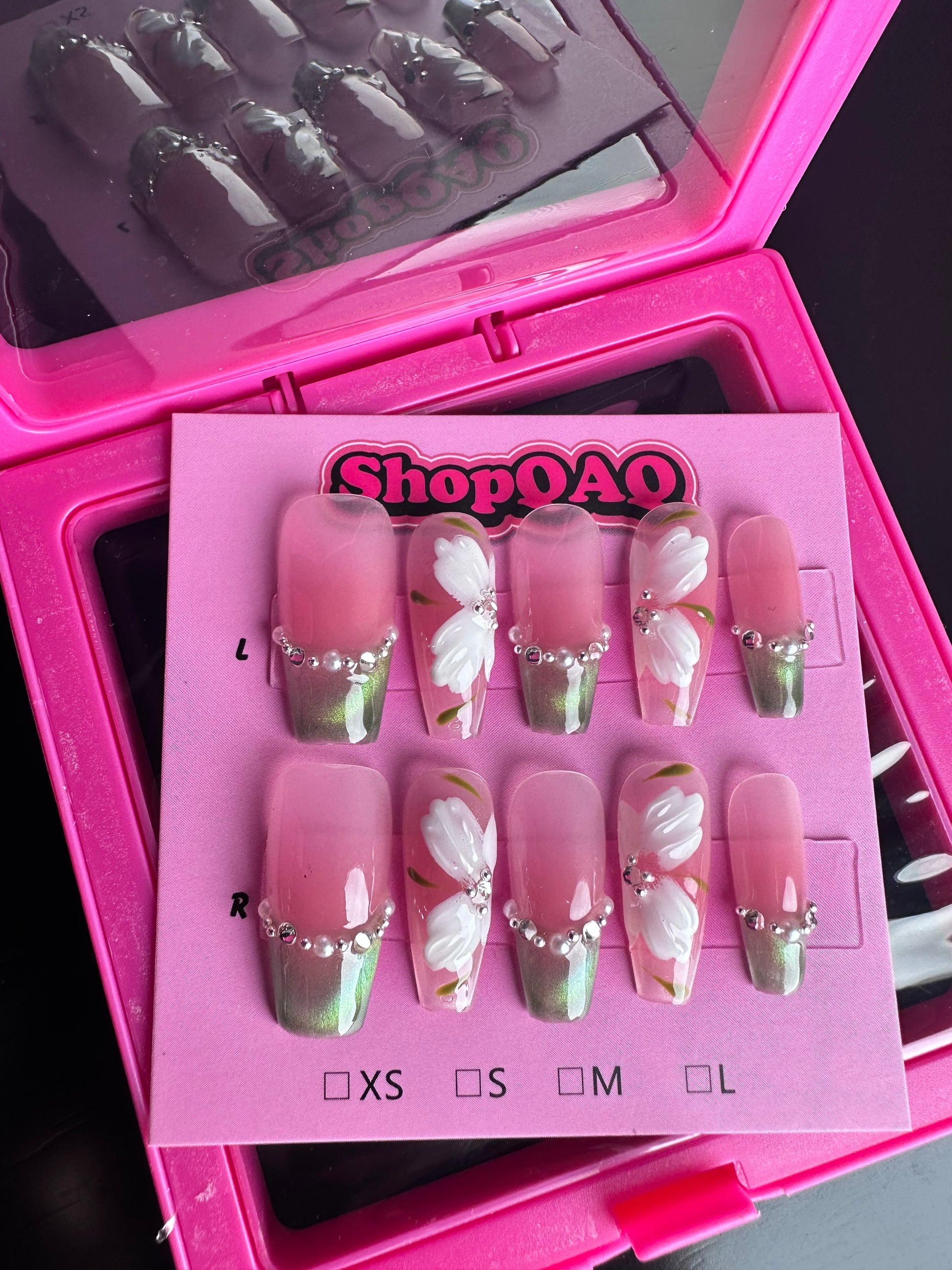 Green Elf Ice Flower Press-On Nails False Nails from SHOPQAQ