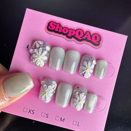 Cat Eye 3D Daisy Flower Short Cute Nails | False Nails | False Nails, Handmade False Nails, press on nails | SHOPQAQ