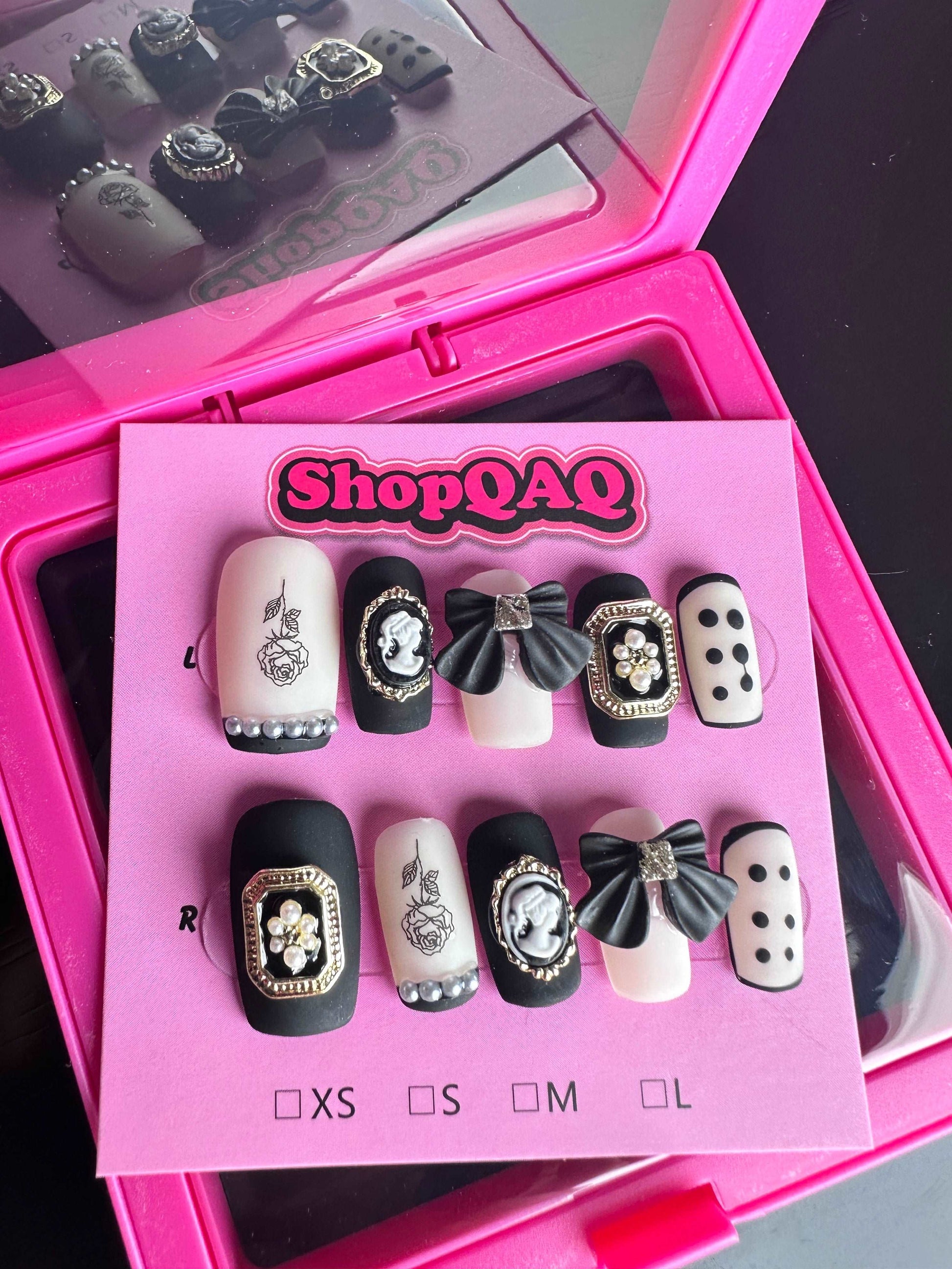 Chanel-Inspired Bow Vintage Series Rose Hepburn Portrait Press-On Nails False Nails from SHOPQAQ