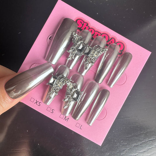 Memory Metal Y2K Cyberpunk Gradient Butterfly Nails - New Handcrafted Press-On Nails, Removable & Reusable False Nails from SHOPQAQ