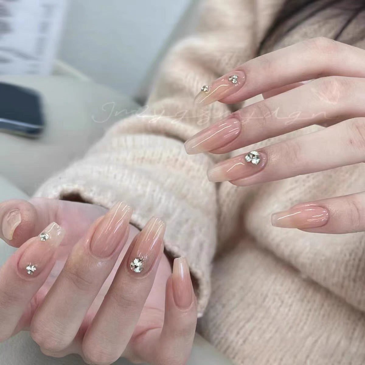 Luxurious Ice-clear Nude False Nails from SHOPQAQ