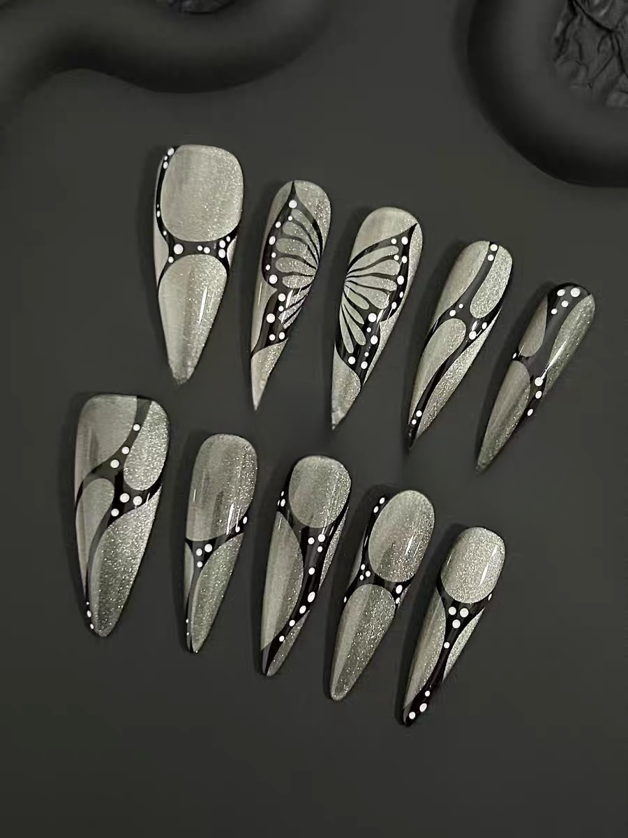 【Handdraw butterfly 】 False Nails from SHOPQAQ