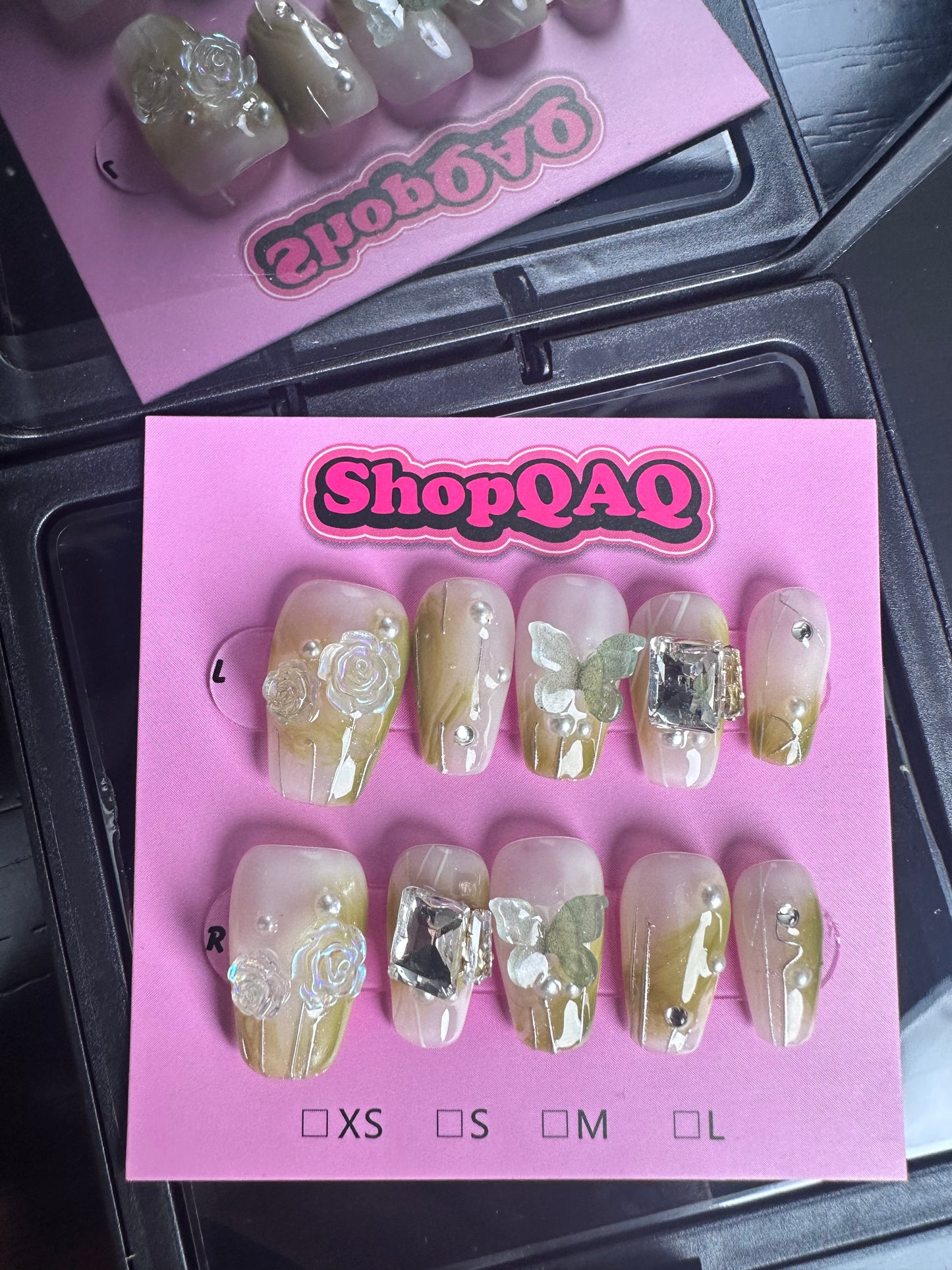 Spring Essence | Handcrafted Press-On Nails – Green Ombre, Brightening False Nails from SHOPQAQ