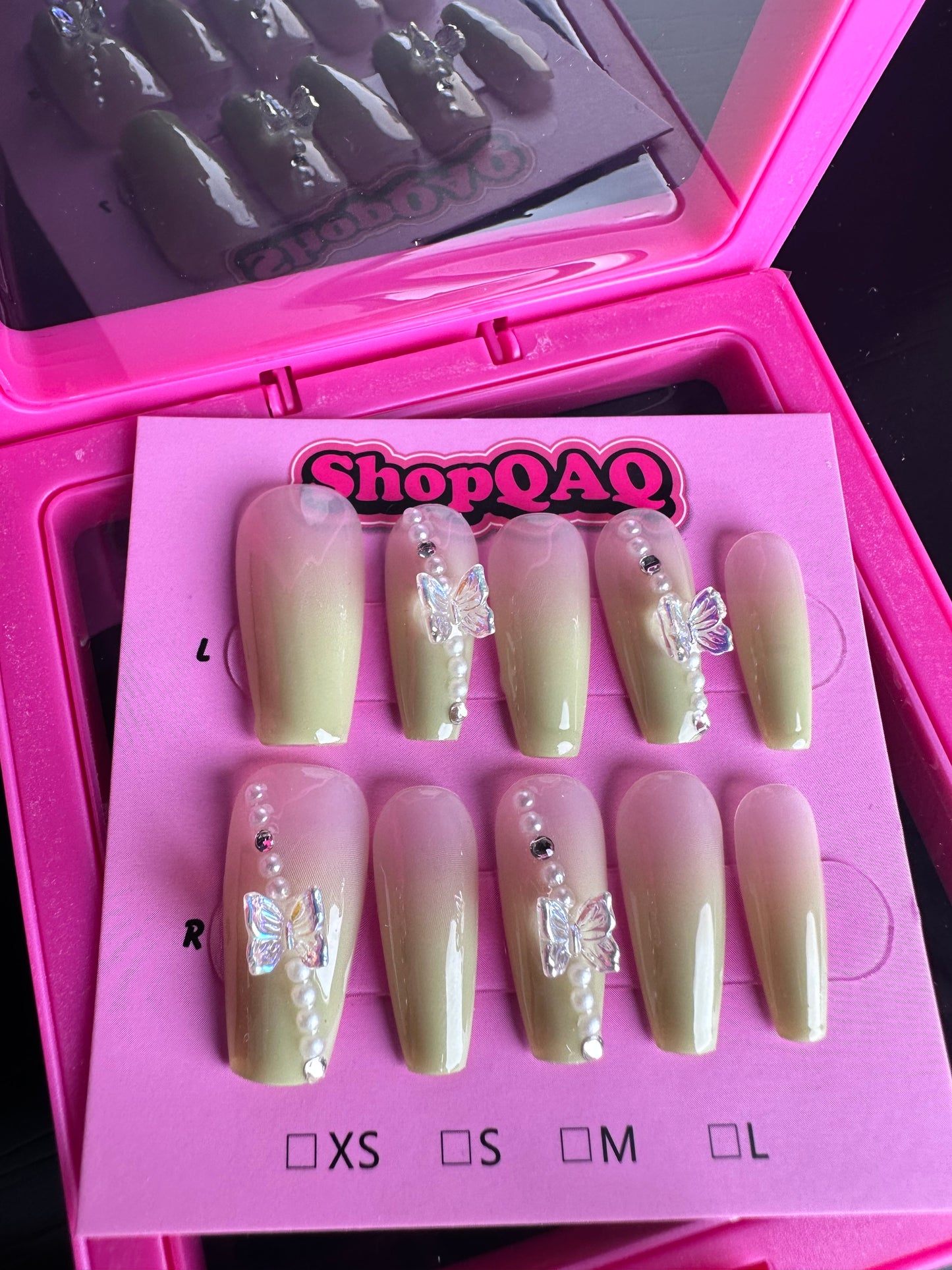 Mint Mambo Hand-Painted Gradient Press-On Nails - High-End, Elegant Gel Nail Art, Removable & Reusable False Nails from SHOPQAQ