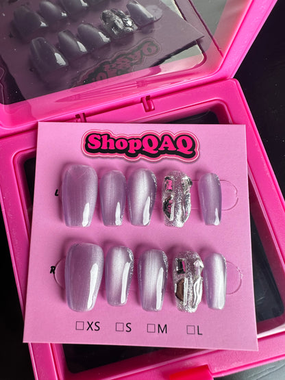 Wisteria Glass Bead Cat Eye Press-On Nails - Dazzling Brightening Short Tapered Handcrafted Nail Art False Nails from SHOPQAQ