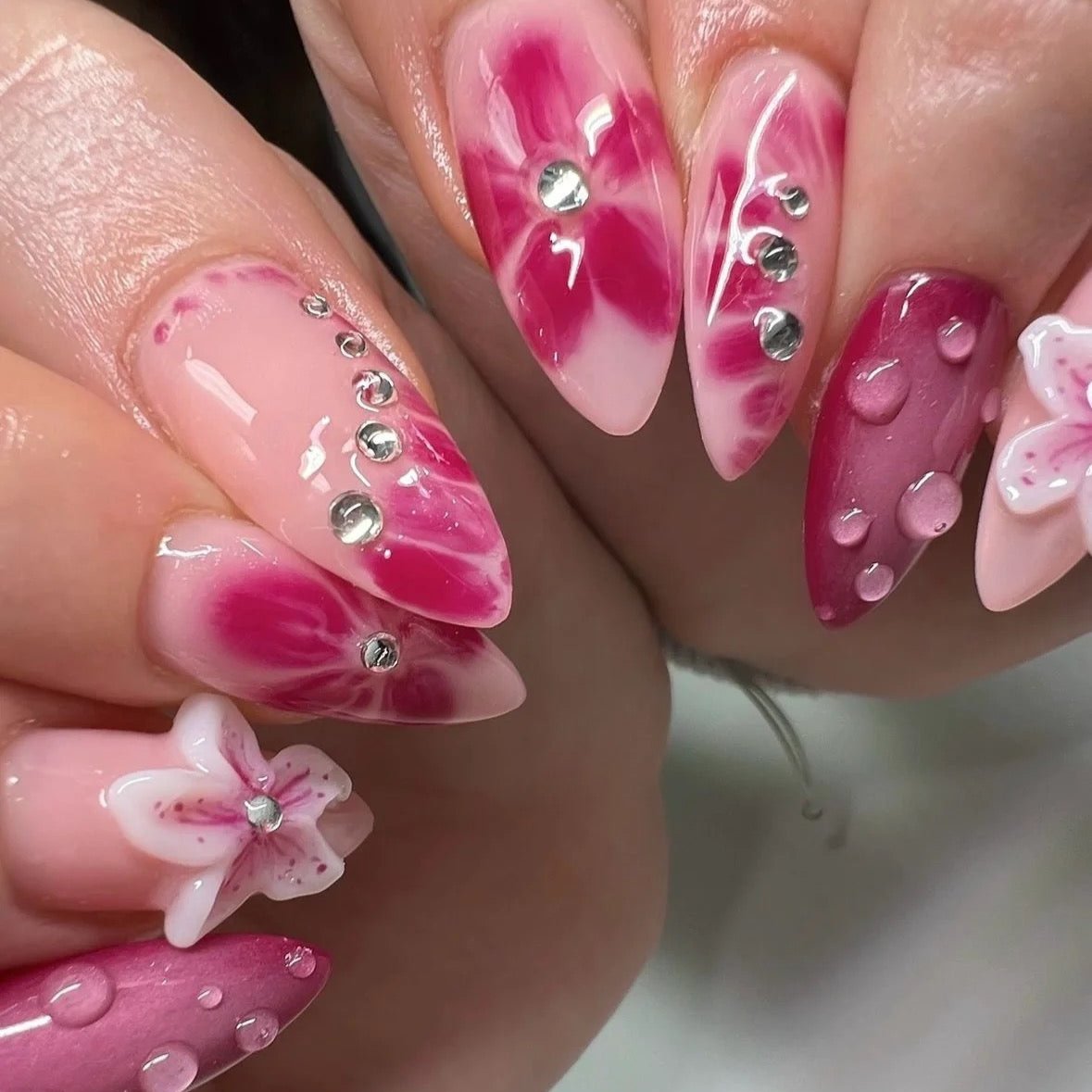 Trending 3D Embossed Ombré Rose Pink Almond Press-On Nails False Nails from SHOPQAQ