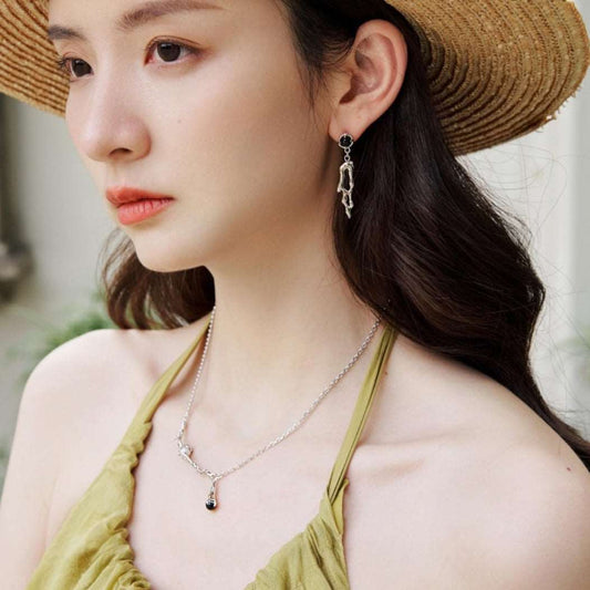 Branch Pendant Chain Necklace necklaces from SHOPQAQ