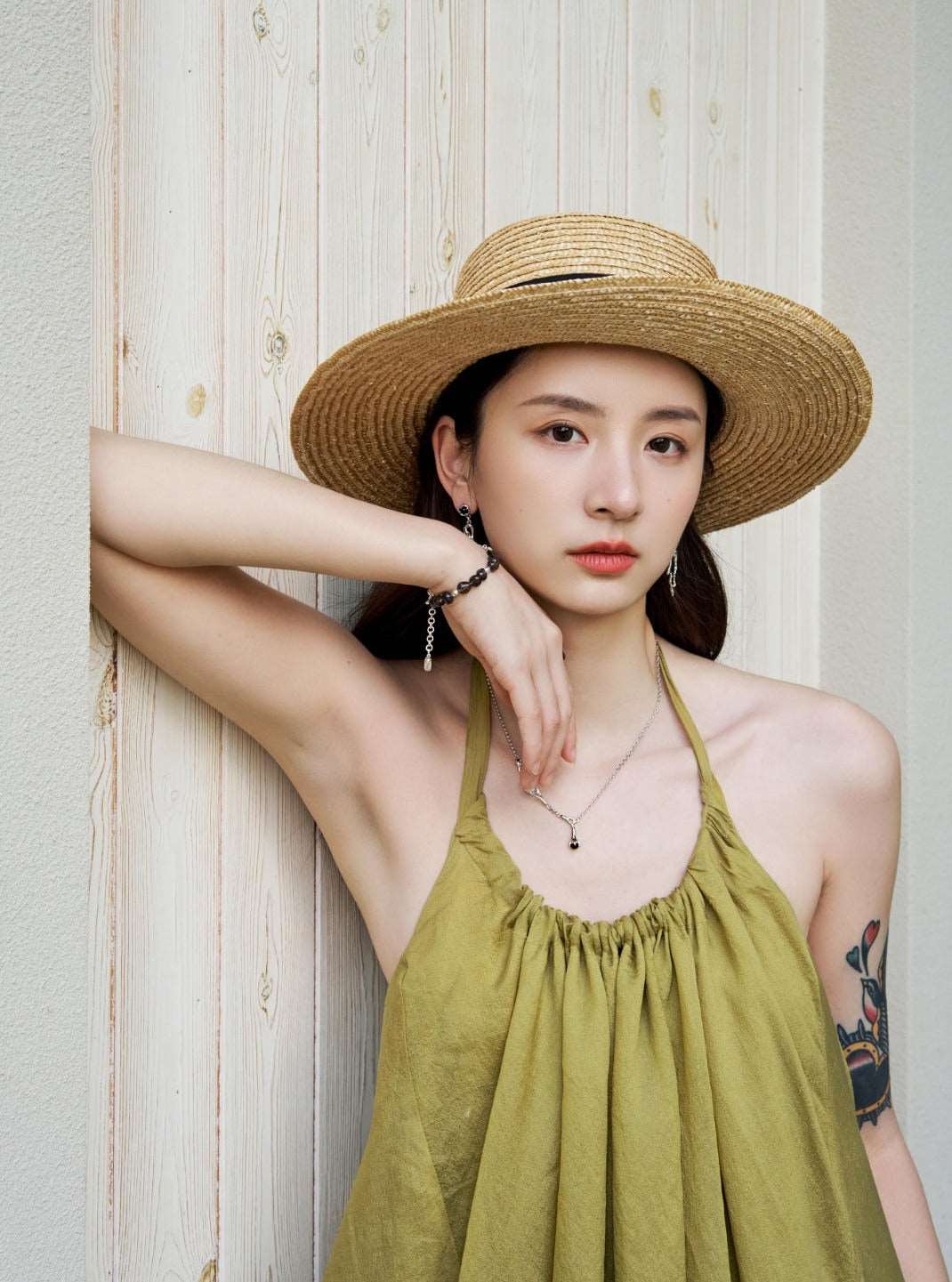 Branch Pendant Chain Necklace necklaces from SHOPQAQ