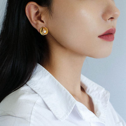 French Pearl Small Earrings | earrings | 18k gold plated, 9new, _badge_new, earring, pearl, Pearl earrings | SHOPQAQ