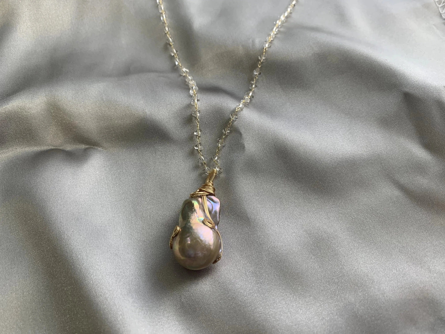 Baroque pearl pendant necklaces from SHOPQAQ