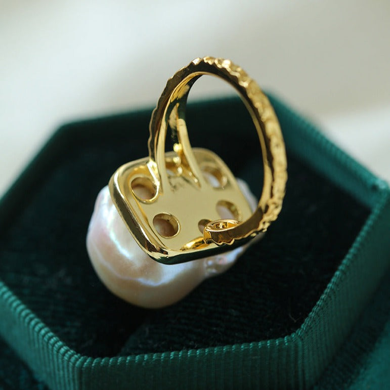 Baroque Freshwater Pearl Ring | Rings | 18k, 18K gold plated, 18k gold plated ring, 9new, _badge_new, Baroque, baroque pearl, baroque pearl ring, baroque ring, Freshwater Pearl, natural baroque pearl, Pearl Ring, ring | SHOPQAQ